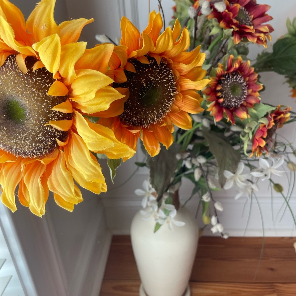 Sunflower arrangement